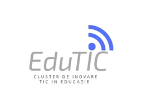 Educația și tehnologia la un loc